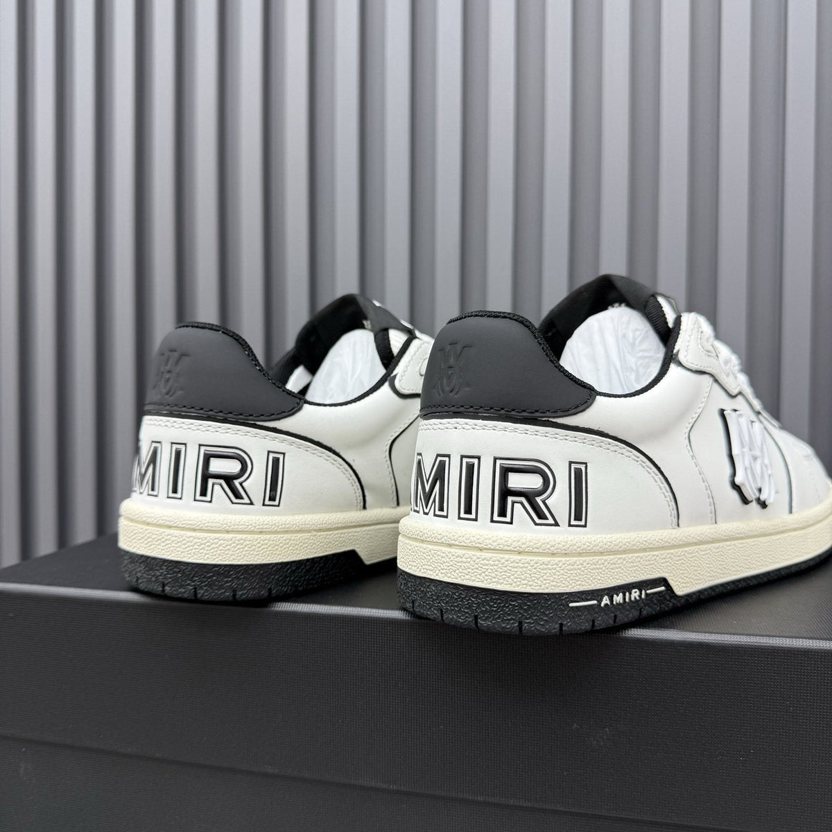 AMIRI Contrast Panel Low-Top Sneakers — detail